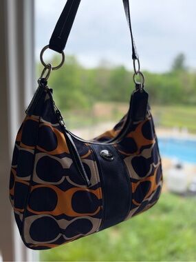 Coach Navy, Mustard & Cream Signature Pattern Shoulder Bag